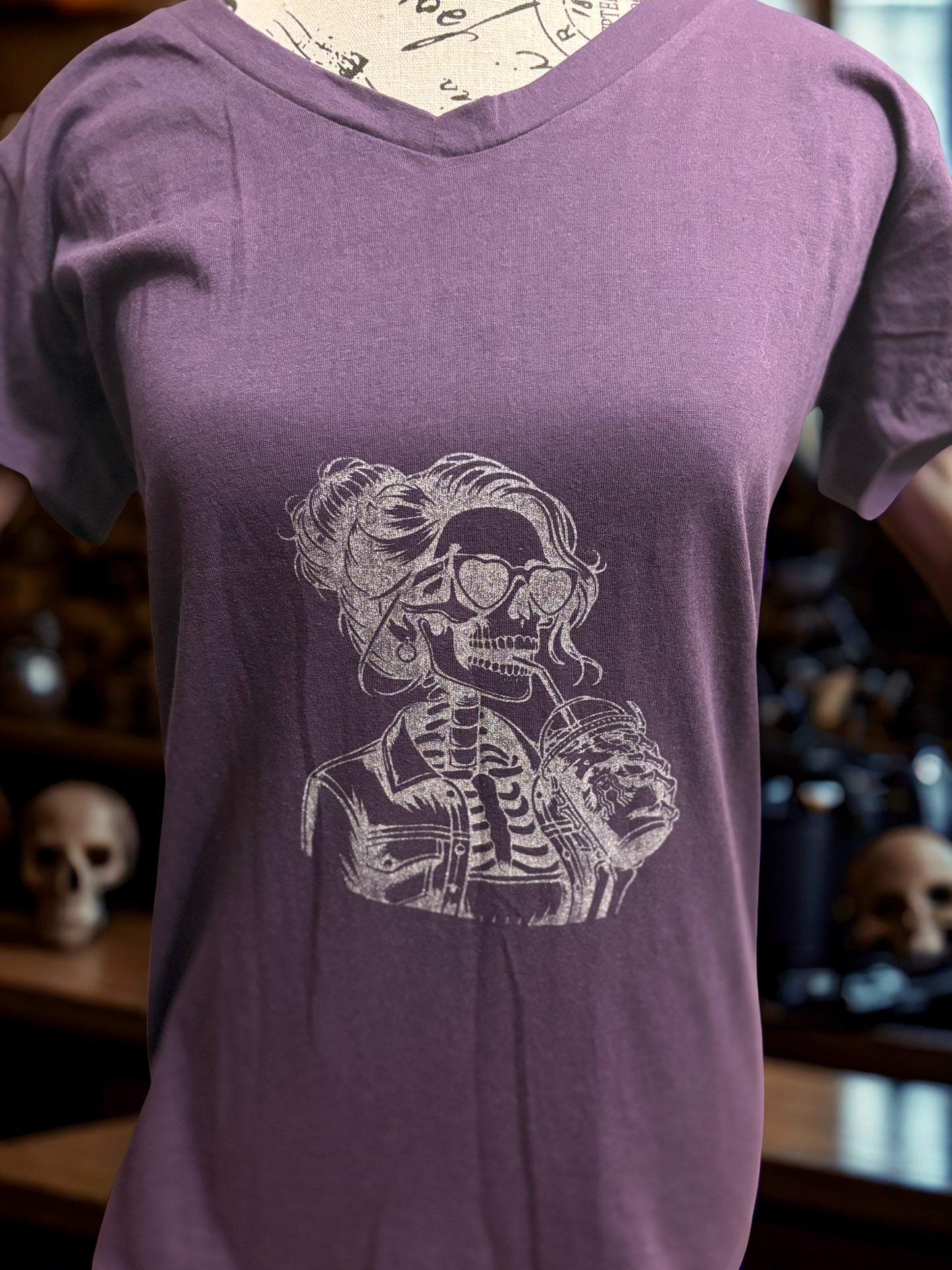 Brew-tifully Bold: Purple Tee with Sassy Skeleton & Coffee Design